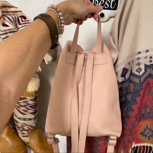 Rare Sweet ROOTS BOHO backpack in stunning blush super soft prince leather - Picture 12 of 16
